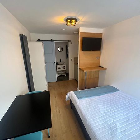 Appartement Teddington Little Gem à Londres Extérieur photo